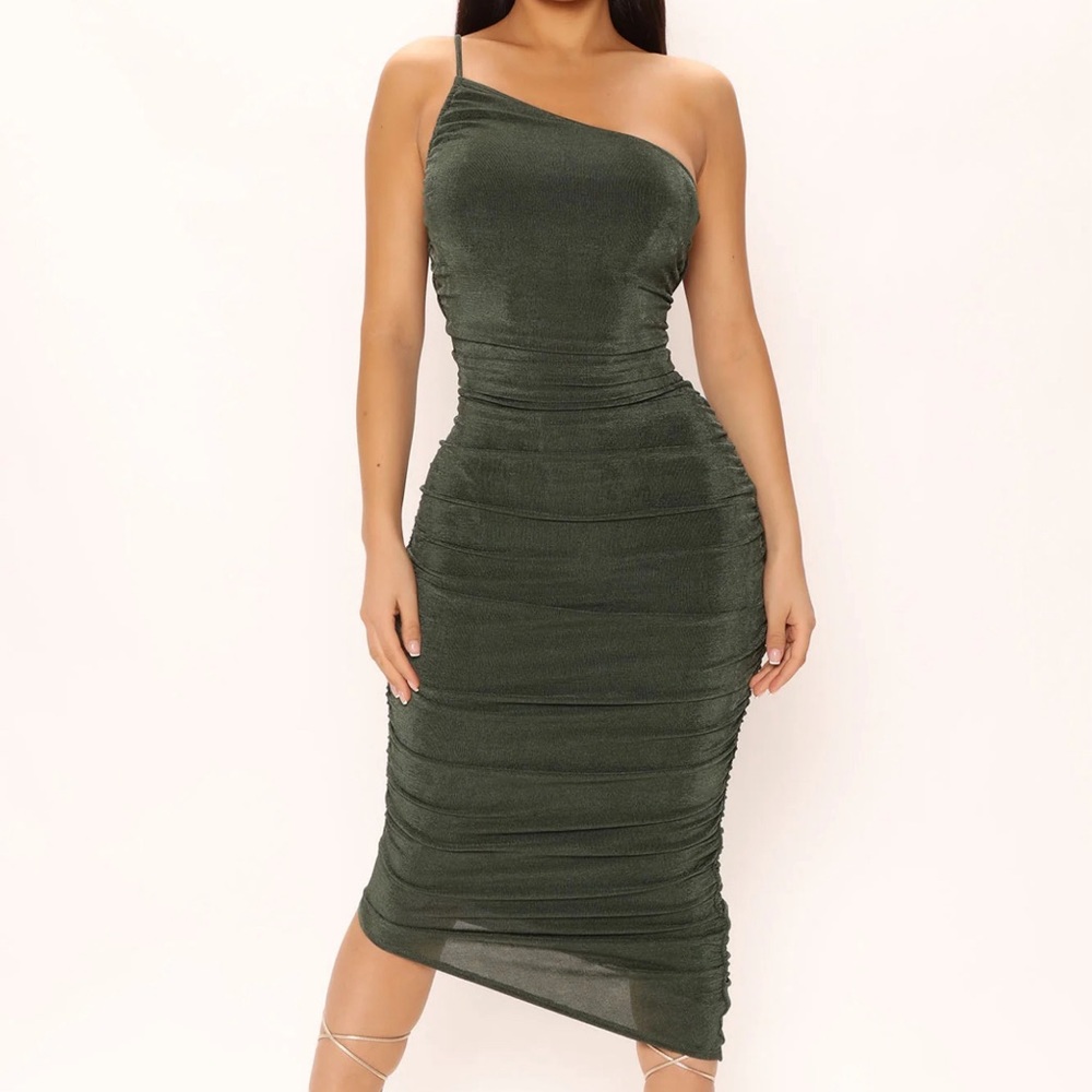 Green slinky, one shoulder, Fashion Nova dress